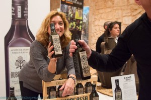 Tiffany Blackman with Aubocassa's new L'Amo olive oil - presented for the first time, in Madrid this week. 