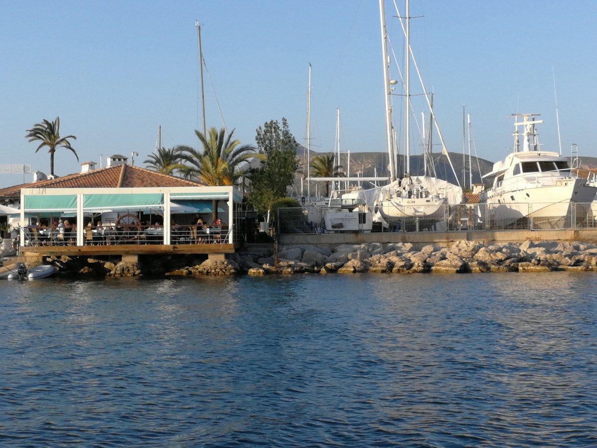 Botel Alcudiamar from the sea